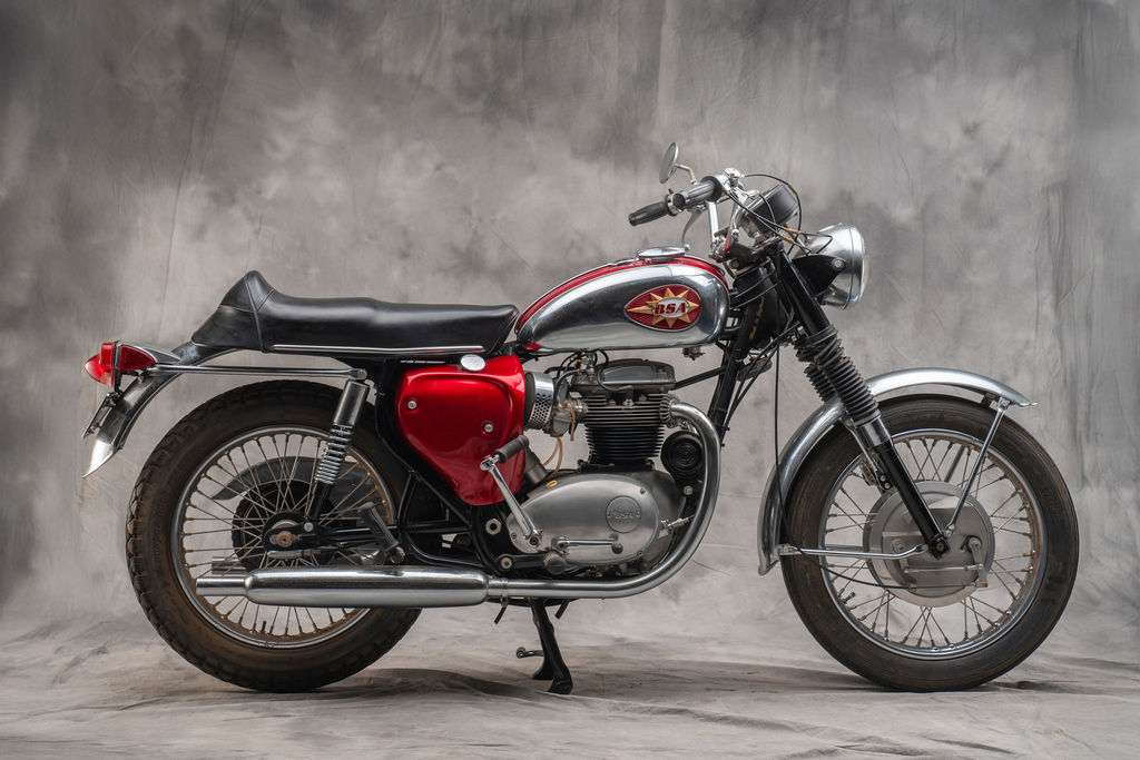 1968BSA650SLightning_08